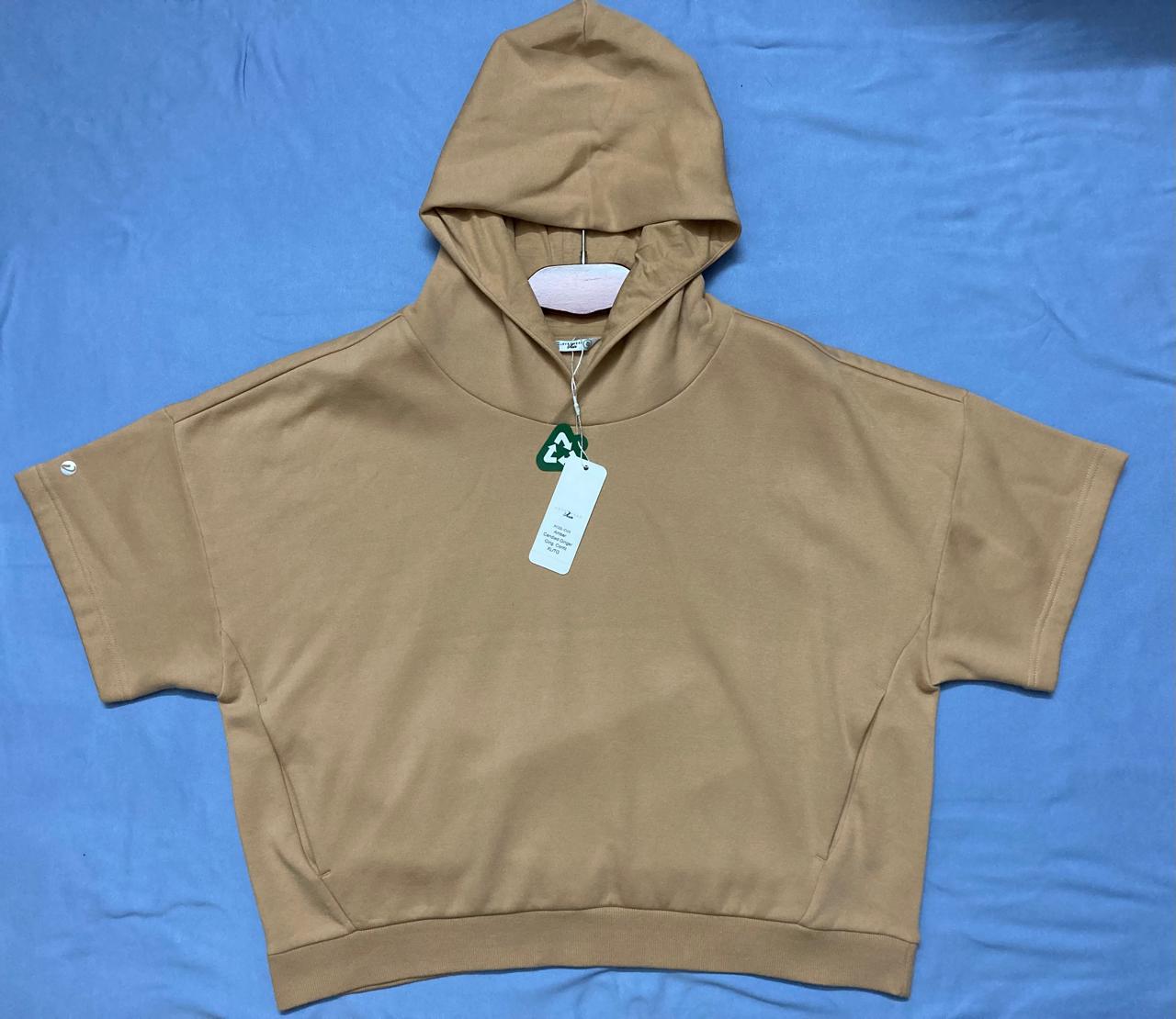 Classic Hoodie (5)