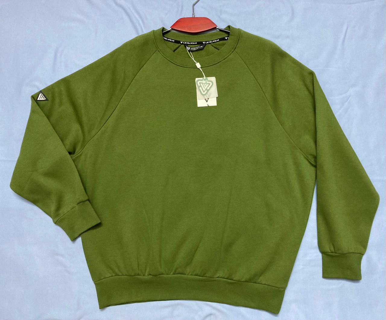 Classic Sweatshirt (1)